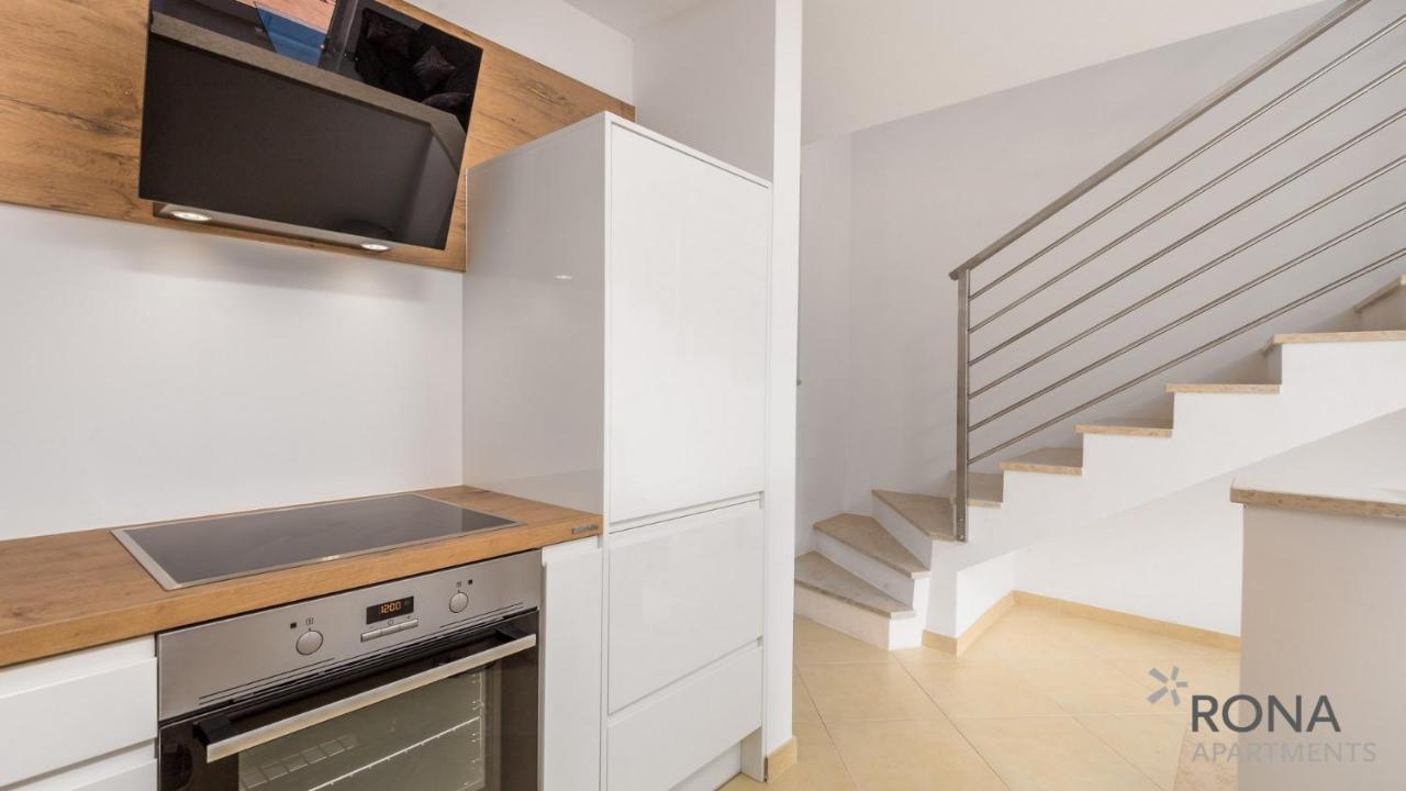 Rona Apartment Denis Умаг Екстериор снимка