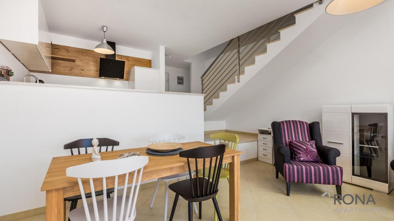Rona Apartment Denis Умаг Екстериор снимка